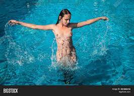 Nude Woman Swimming Image & Photo (Free Trial) | Bigstock