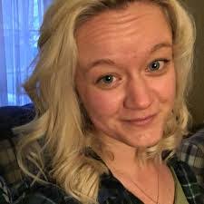 Ashley Canning's Instagram, Twitter & Facebook