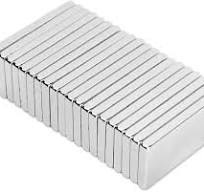 Powerful Rare Earth Magnet, 20 pcs Super Strong Neodymium Magnet for DIY,  Crafts, Science and Industry - 20X10X2mm