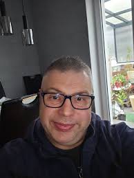 Where can I find a sincere and kind travel companion for a serious  relationship?