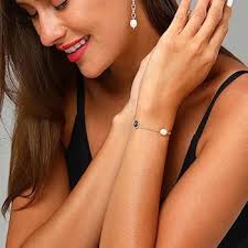 XYJZXY Gold Pearl Bracelet for Women 18K Gold Plated Pearl Link Bracelet  Adjustable Cubic Zirconia Bracelets, One Size, Freshwater Pearls, Gold,  Cubic Zirconia: Buy Online at Best Price in UAE