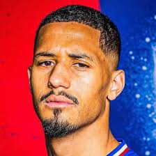 William Saliba with. World class clearance here🙆