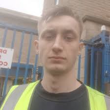 How to fix Windows 11 update loop issue?