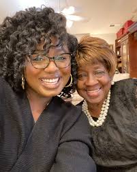 Sending love to anyone reading this experiencing grief in this season 💕. I  received a heartbreaking call three days before Christmas and just wanted  to show my beautiful mama Sadie some love.