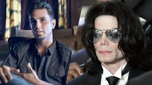 Welcome to the michael jackson subreddit. Michael Jackson Accuser Wade Robson Compares Cover Up Of Pedophilic Tendencies To Catholic Church Scandal