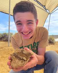 Today is National Fossil Day, making this a perfect day to share photos  from our epic dinosaur dig with PALEOADVENTURES DINOSAUR DIGS in the  Badlands of South Dakota! 🦖 Better late than