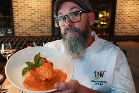 This Chef of Steel served as an army cook and now prepares apple kimchi and  wild boar