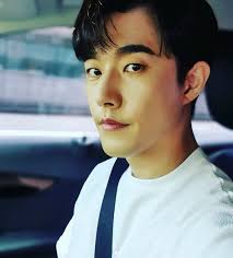 어머니와 누나의 경우 무한도전 2008년 2월 2일 방영분에 잠깐 나온 적이 있다. F R Fs Lpgyklm