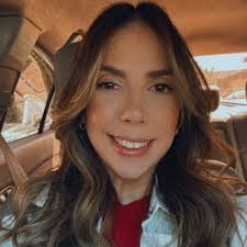 Fernanda Cunha ⬛️⬜️🟨