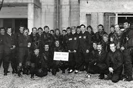 22 Sas Ct Team With Princess Diana And Prince Charles 1983 Militaryporn Special Air Service Sas Special Forces Special Forces