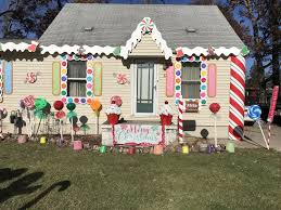 Christmas Decoration Gingerbread House Diy Outdoor Decorations Gingerbread Christmas Decor Christmas Yard Decorations Candy Christmas Decorations