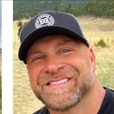 Just got the approval to build my friends, Keith & Jill Risinger this  beautiful new Custom Home in Stonebridge BRANSON Can't wait for the  experience!