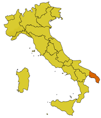 Vieste ha un clima di tipo mediterraneo, temperato caldo, caratterizzato da piogge non abbondanti (fra i 600 e gli 800 mm annuali), da inverni relativamente miti (9,2 °c in gennaio) e da estati con temperature elevate, ma non torride (in luglio ed agosto la media delle temperature massime è di poco inferiore ai 30 °c). Salento Wikipedia