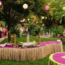Party Table Decorations Centerpieces Hawaii Wedding Decoration Ideas Beach Party Table Hawaiian Party Theme Hawaiian Party Games Luau Wedding