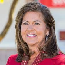 Seeing an individual, a business, and our community succeed and thrive are  what makes my heart smile. Serving as a resource and partner throughout the  many evolutions in our lives enriches others… |