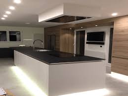 It encourages us to make it easy and enjoyable for our customers to get their amazing kitchen design, fast delivery, and perfect cabinetry installation. Cuisine Leicht La Cuisine Moderne Et Sur Mesure