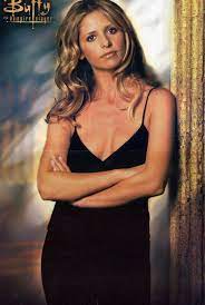 Buffy the Vampire Slayer Photo: Buffy (season 4) | Sarah michelle gellar  buffy, Sarah michelle gellar hot, Sarah michelle gellar