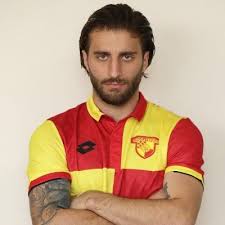 Dünyadan en güncel haberler, türkiye'den sondakika haberleri, ekonomi dünyasından en flaş gelişmeler için hürriyet'in uygulamalarını kullanabilirsiniz. Alpaslan Ozturk Kimdir Alpaslan Ozturk Kiminle Evli Spor Haberleri