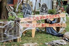 Halloween props and decorations set the mood for your holiday decor or party. Pin On Halloween Decorations