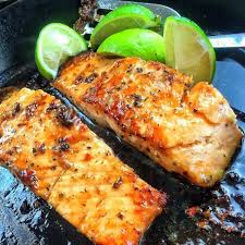 Salmon merupakan jenis ikan yang sangat terkenal dengan khasiatnya. Resepi Salmon Grill Black Pepper Pawtaste Com