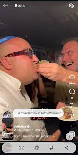 🎶 עקב אילוצים יש לי זוג כרטיסים מוזלים למכירה 🎶 להופעה של אריאל לוי  האלוף! 📍 זאפה ירושלים 📅 מחר בערב 19.8.25 בשעה 22:00 כל הקודם -זוכה בערב  של רגעי שמחה והנאה צרופה. לפרטים והזמנה 👉 בפרטי