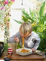 Buddy S Bolognese Kitchen Buddies Jamie Oliver Pasta Recipes Recipe Bolognese Pasta Recipes Jamie Oliver