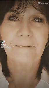 Bernadine Fox (@bernadinefox) · Instagram 照片和视频