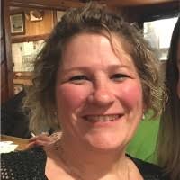 100+ profilů „Darmetko“