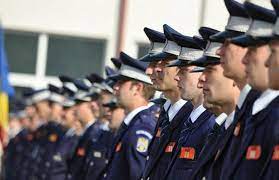 Angajari politia de frontiera 2018. AngajÄƒri In PoliÈ›ie In 2018 770 De Posturi Disponibile In Mai Vezi Locurile Scoase La Concurs Din Toate JudeÈ›ele Ziarul Unirea