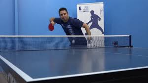 Permainan ini menggunakan raket yang terbuat dari papan kayu yang dilapisi karet yang biasa. Seorang Pemain Dinyatakan Menang Dalam Satu Set Permainan Tenis Meja Berbagai Permainan
