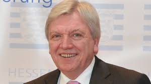 Bouffier ist 1951 in gießen geboren. Ich Wunsche Allen Muslimen Zum Fest Des Fastenbrechens Freude Und Ein Harmonisches Miteinander Informationsportal Hessen