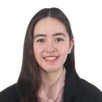 Robyn Roy's Instagram, Twitter & Facebook