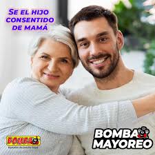 🌸Conviértete en el hijo favorito de mamá🌸 Adquiere 6 blusas con  diferentes estilos y colores y conquista el corazón de mamá👚👕. ✓Busca tus  estilos favoritos en la sucursal de tu elección