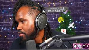 Dewi Listiyani (@deww1.6) është LIVE