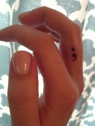 20 Tiny Tattoos With Big Meanings Tattoos Finger Tattoos Tattoos With Meaning