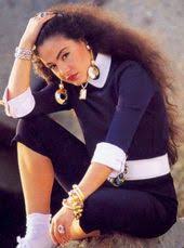 Pin By Etymopedia On Fashion Egyptian Actress Egyptian Beauty Arab Beauty