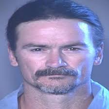 What is the story about the guy with a maze in his backyard near Cave Creek  and 7th street in Arizona?