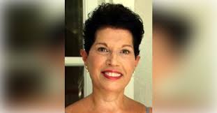 Jeanne Hebert's Instagram, Twitter & Facebook