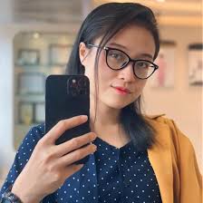 When the family sings Happy Birthday