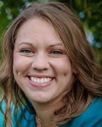 Kim Bartz's Instagram, Twitter & Facebook