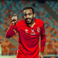 الأهلي نجح في حسم لقب الدوري النسخة الماضية ليصل إلى اللقب رقم 42 في تاريخه، وحل الزمالك وصيفًا وجاء بيراميدز ثالثا، والمقاولون العرب فيما هبط كل من نادي مصر وحرس الحدود وطنطا، وصعد إلى الدوري الممتاز أندية غزل المحلة وسيراميكا كليوباترا والبنك الأهلي. Ø£Ø®Ø¨Ø§Ø± Ø§Ù„ÙƒØ±Ø© Ø§Ù„Ù…ØµØ±ÙŠØ© ÙˆØ§Ù„Ø¹Ø±Ø¨ÙŠØ© ÙˆØ§Ù„Ø£ÙˆØ±ÙˆØ¨ÙŠØ© ÙˆØ§Ù„Ø¹Ø§Ù„Ù…ÙŠØ© Ø§Ù„Ø£Ù‡Ù„ÙŠ ÙƒÙˆÙ…