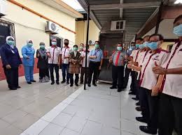 The town is surrounded by stretches of cocoa and palm oil plantations. Arahan Tutup Premis Jika Ingkar Sop Pkpp Utusan Borneo Online