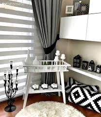 Ciceklik Ikea Minder Modern Stil Perde Salon Siyah Beyaz Tv Unitesi In 2020 Home Decor Styles Curtains Living Room Living Room Decor