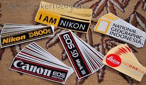 Menurut keluarga, dia pernah jatuh, pernah kena syarafnya. Sticker Jenis Cara Pembuatan Penggunaan Dan Contoh Terbarunya Tahun 2019 Weschool Id