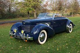 Rare Classic Cars Including A Db5 Owned By George Harrison Going Under The Hammer Carscoops Super Luxury Cars Classic Cars Classic Cars Muscle