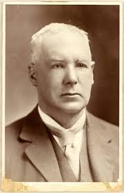 Henry Dillon's Instagram, Twitter & Facebook