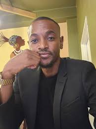 The harsh truth: Most men look better in person. Most women look better in  pictures.