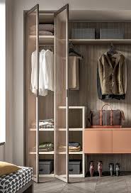 Sistema scorrevole lucido con, porta scorrevole su anta fissa. Cabina Armadio Con Ante In Vetro Start Su Misura Clever