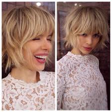 With fine hair, it is essential to learn a few tricks to give your mane more fullness. Fashionnfreak Bob Bangs Hair
