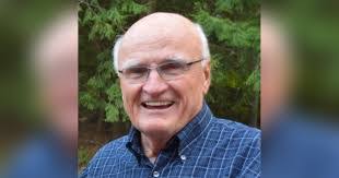 Sean Kraus's Instagram, Twitter & Facebook